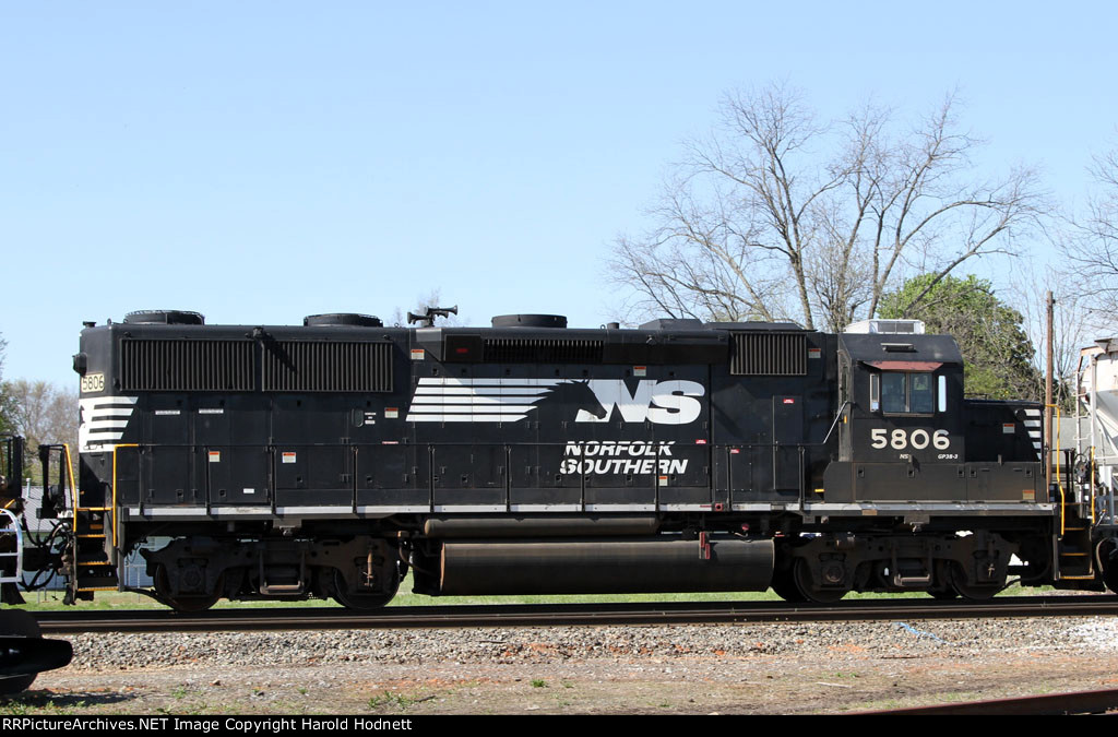 NS 5806